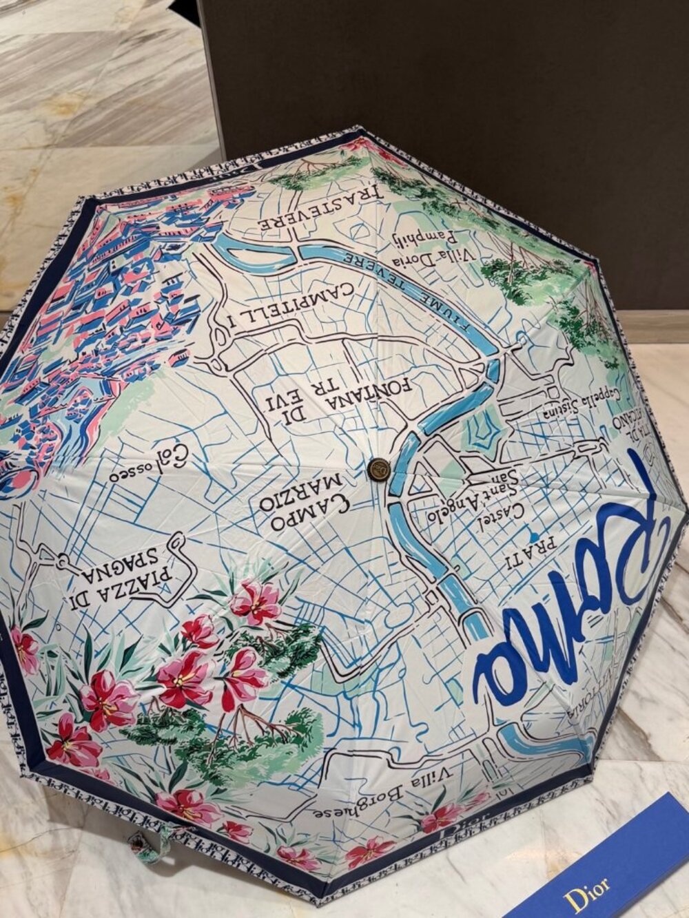 🔥🔥 Dior — New Summer Collection: Tri-Fold Sun & Rain Umbrella